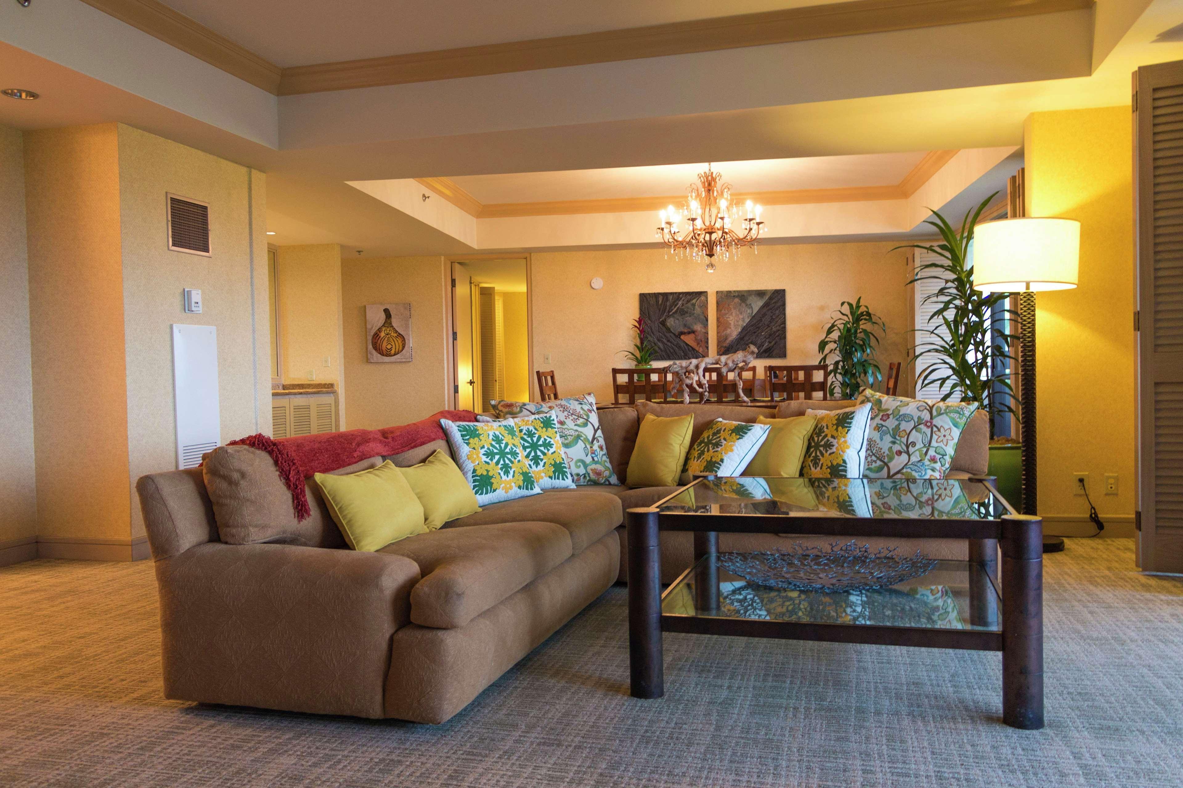 Hilton Grand Vacations Club Ocean Tower Waikoloa Village Exterior photo