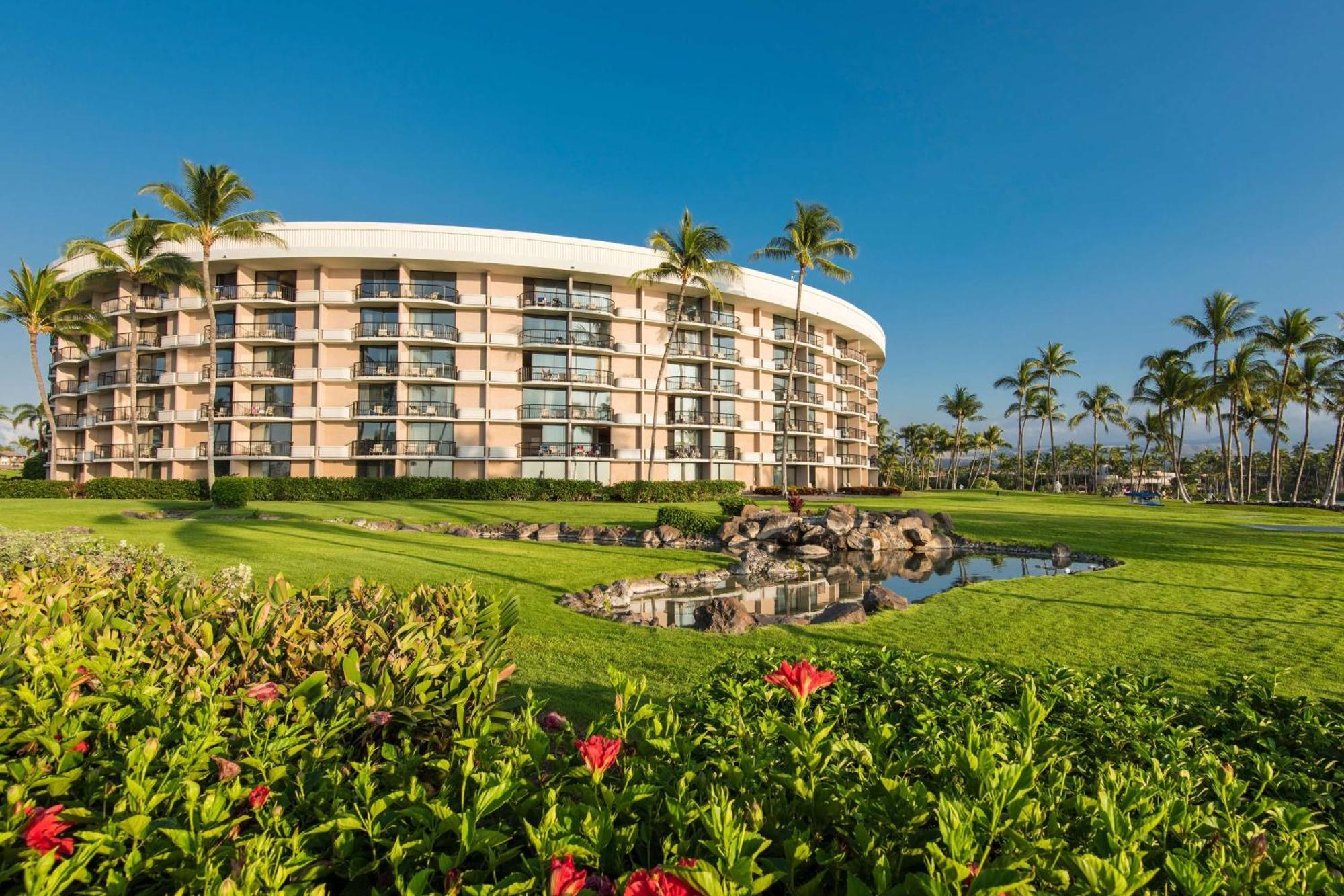 Hilton Grand Vacations Club Ocean Tower Waikoloa Village Exterior photo