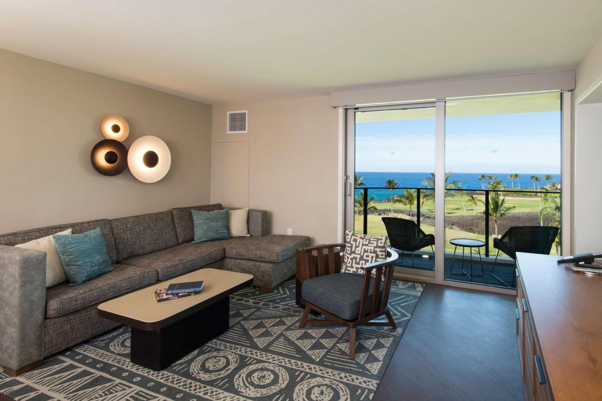 Hilton Grand Vacations Club Ocean Tower Waikoloa Village Exterior photo